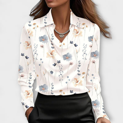 Ellen™ | Skinnende bluse med rynket krage